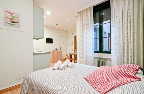 Gran Via Suites Madrid Exterior photo