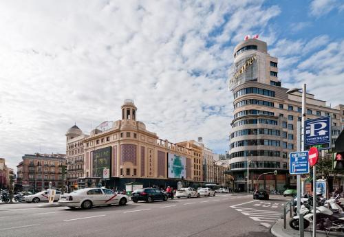 Gran Via Suites Madrid Exterior photo