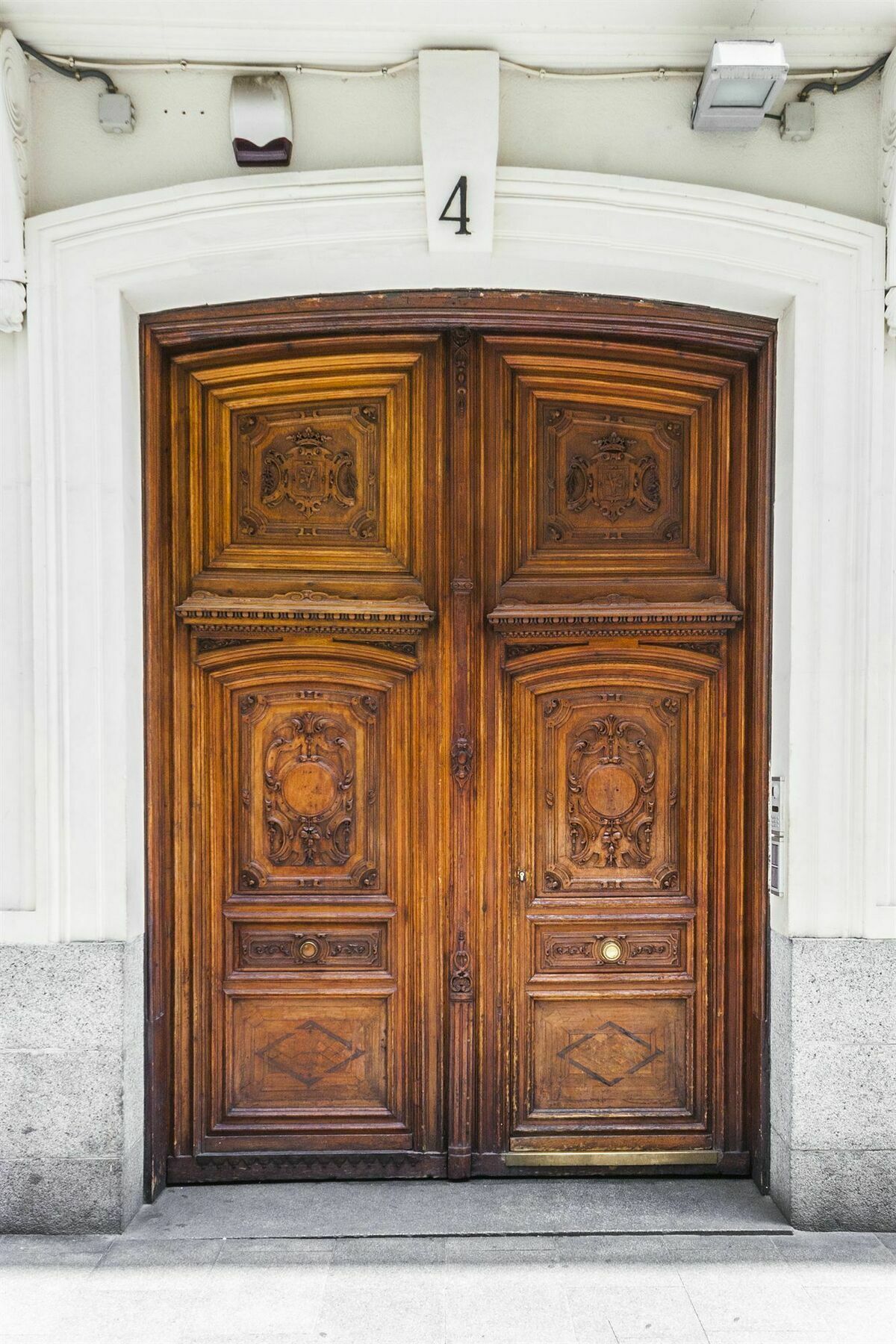 Gran Via Suites Madrid Exterior photo